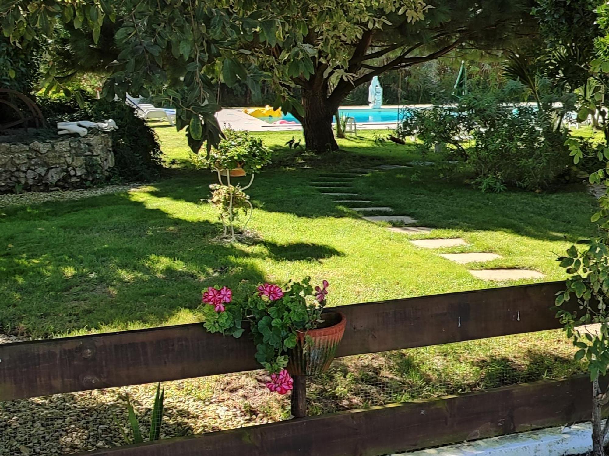 Quinta Camargue Bed & Breakfast Cela Velha Bagian luar foto